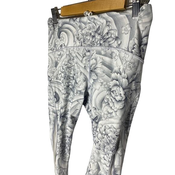 Lululemon Floral Leggings - Picture 3 of 6